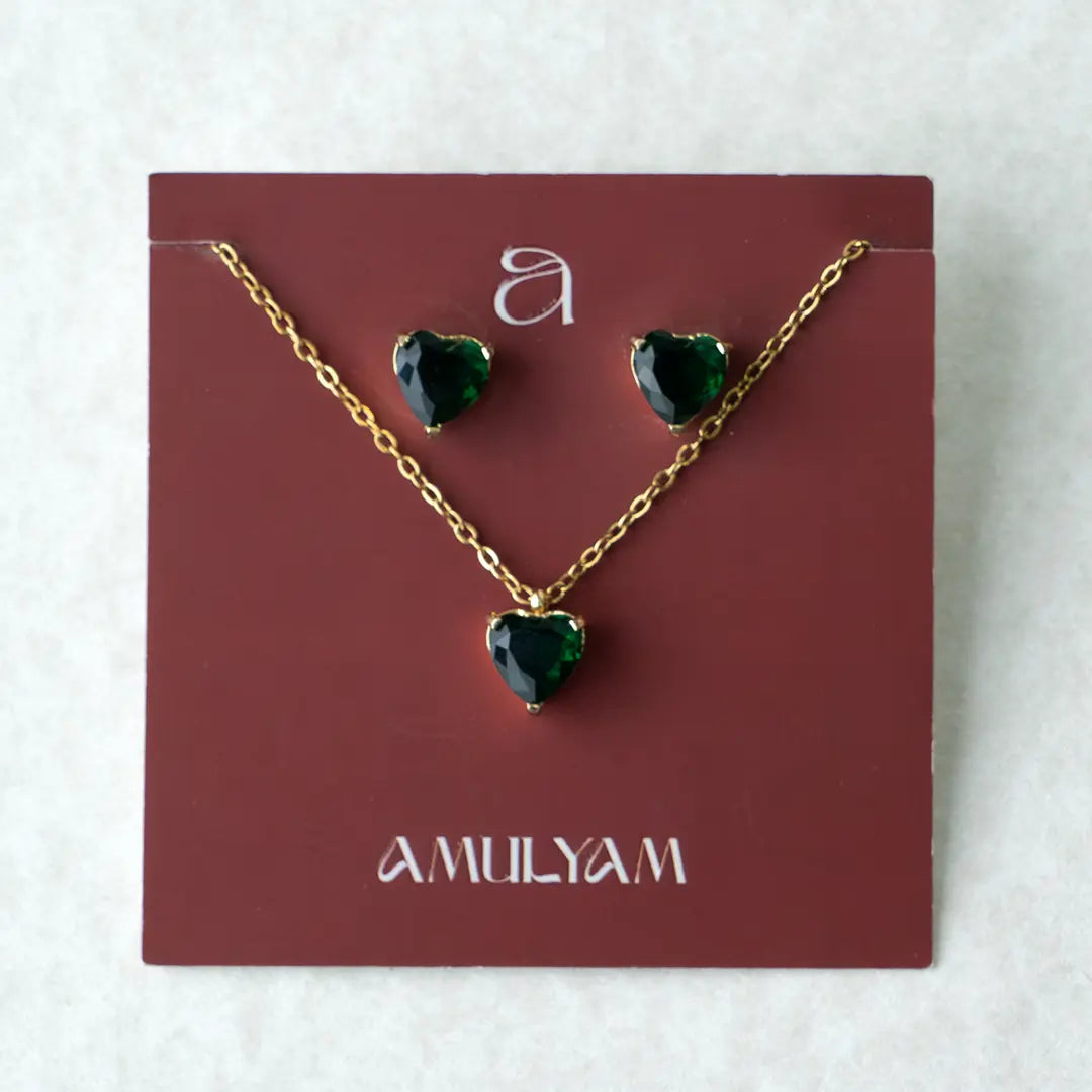 Green Heart Pendant Set