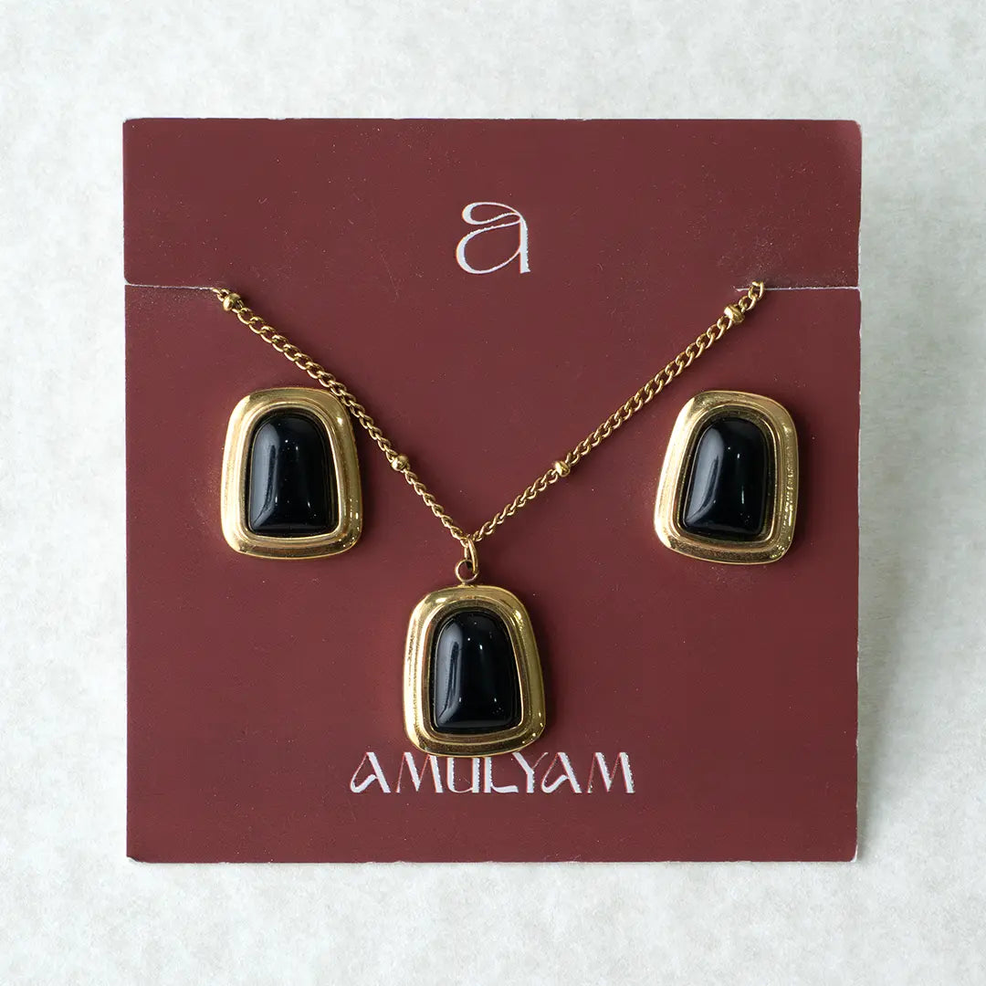Black Gem Stone Set