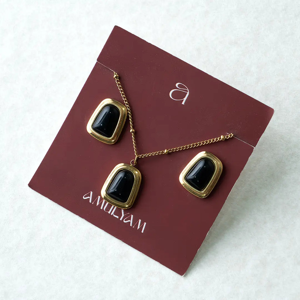Black Gem Stone Set