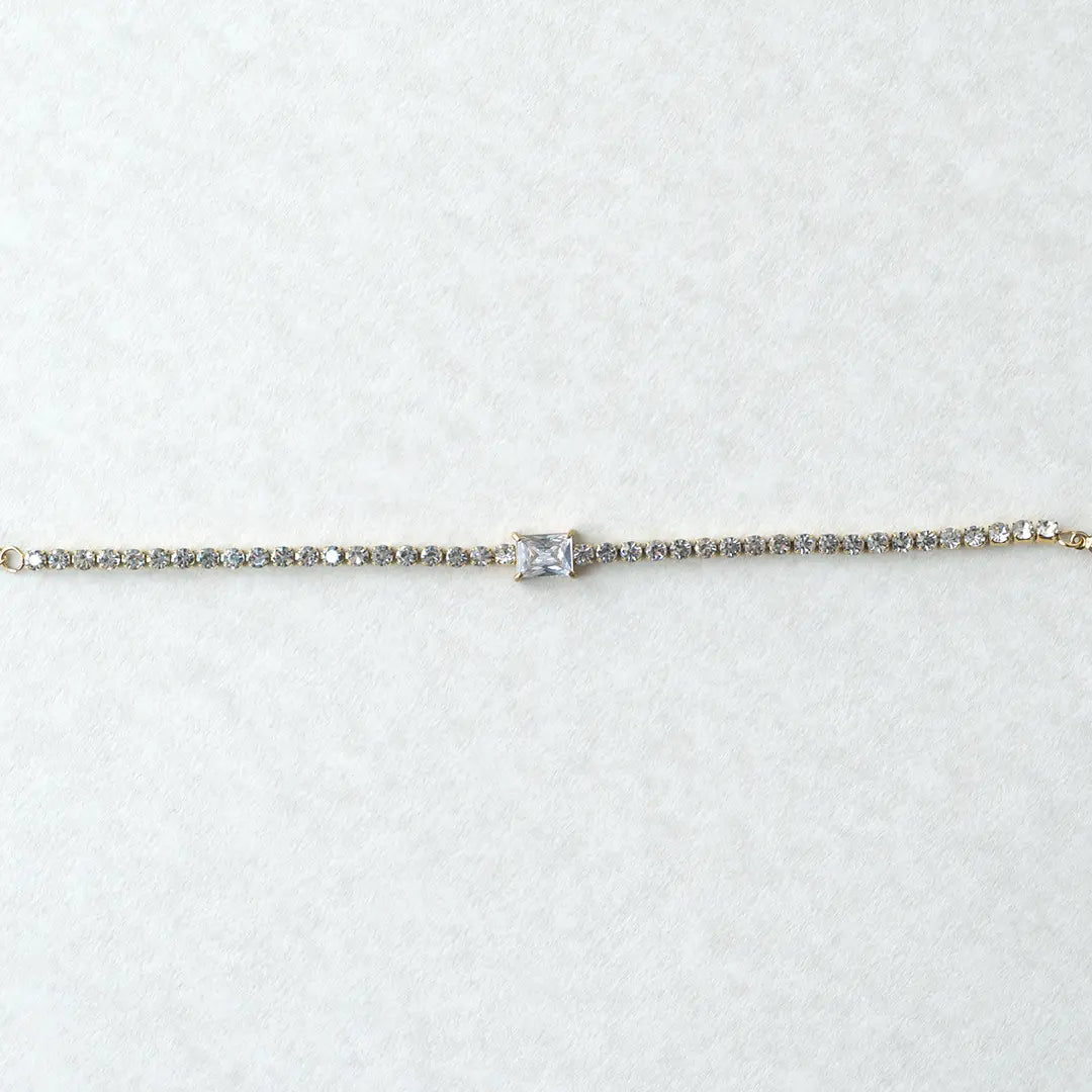 Solitaire Center Stone Tennis Bracelet