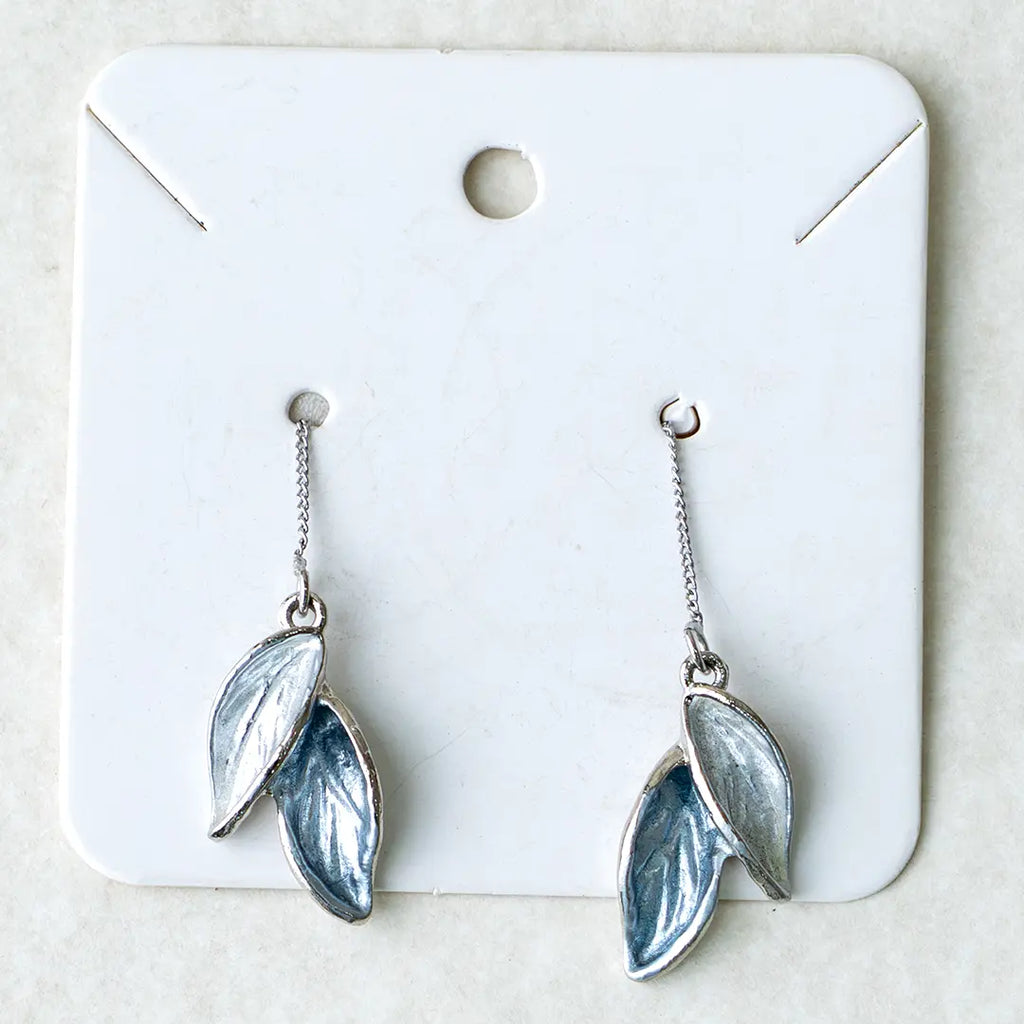 Silver Leaf Dangle Earrings [Sui-Dhaga]