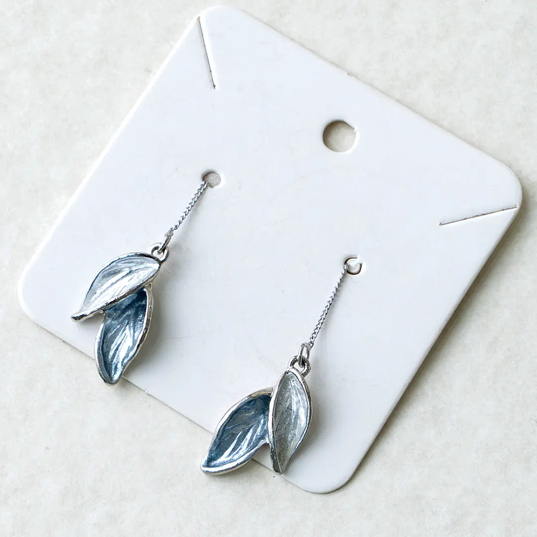 Silver Leaf Dangle Earrings [Sui-Dhaga]