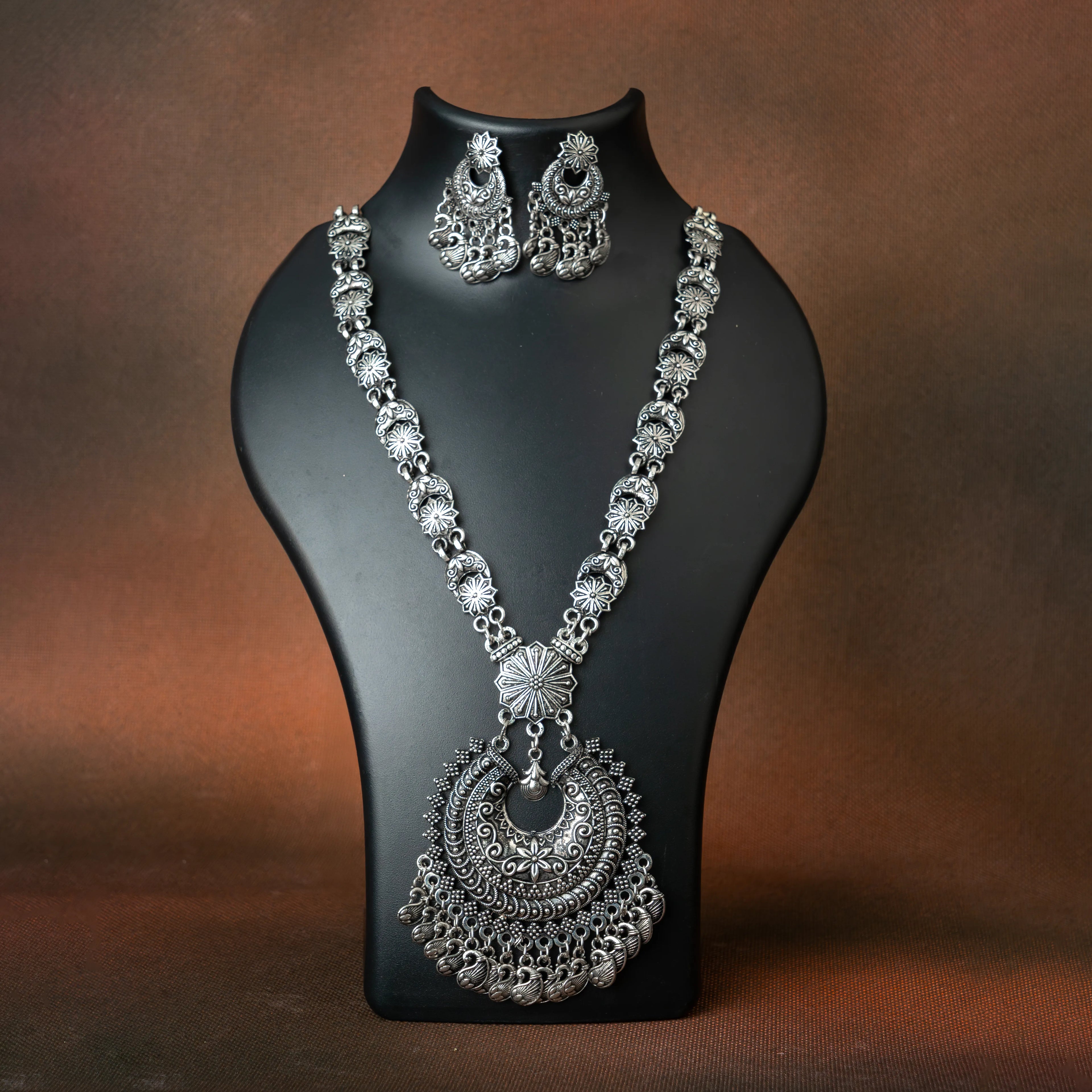 Chandrika Royal Set