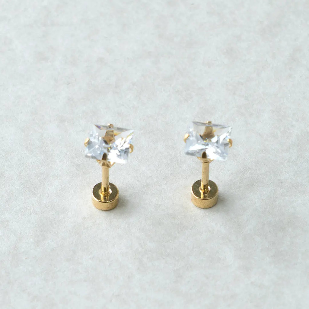 Flat back studs